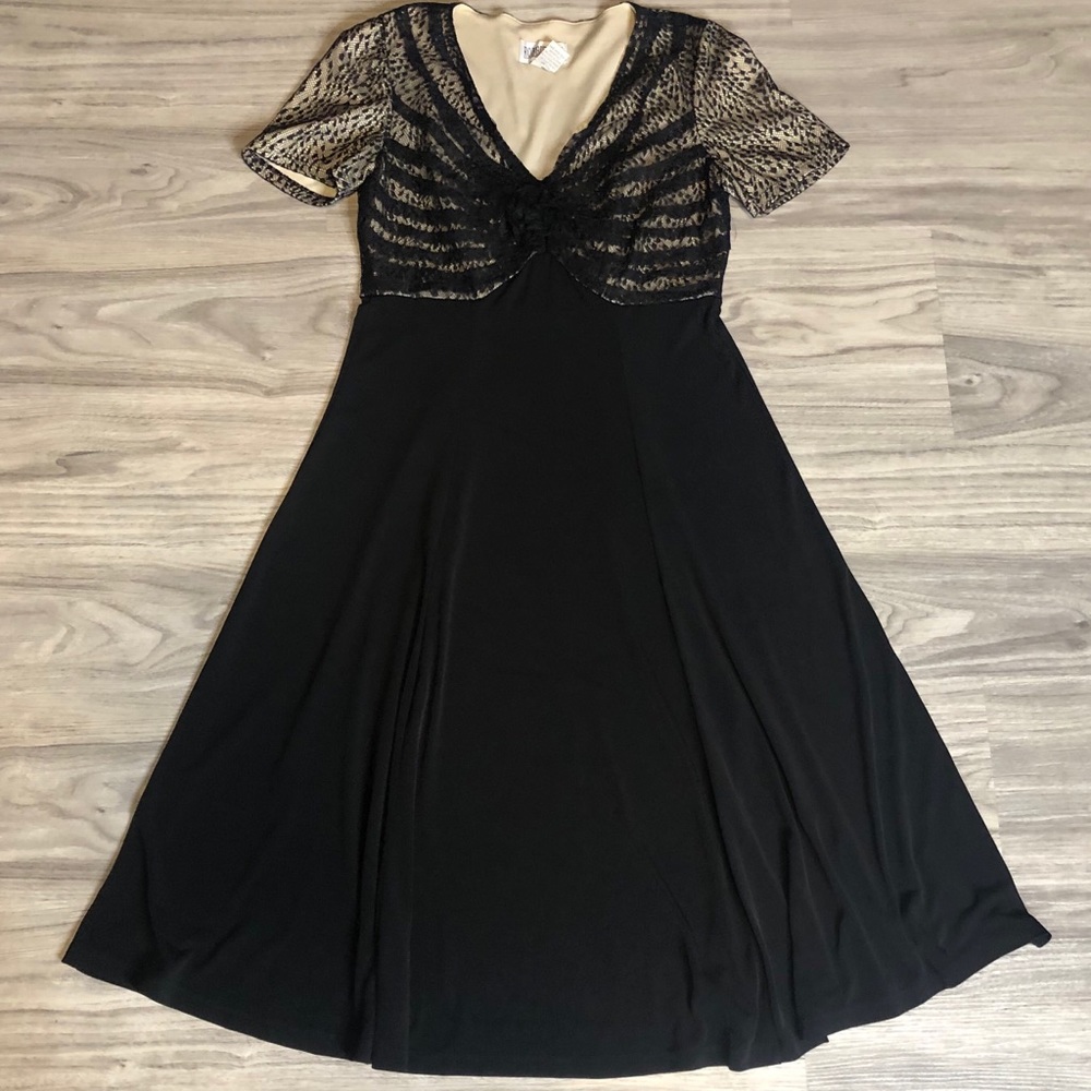 Robbie Bee Empire Waist Black Lace Upper Dress